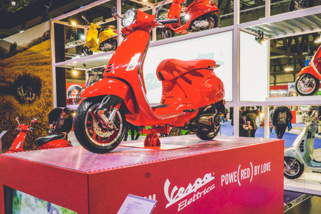 Piaggio offers Vespa E-Mobility