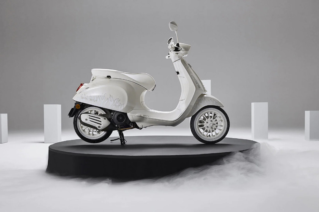 Vespa x Justin Bieber – The pop star designs his own special model