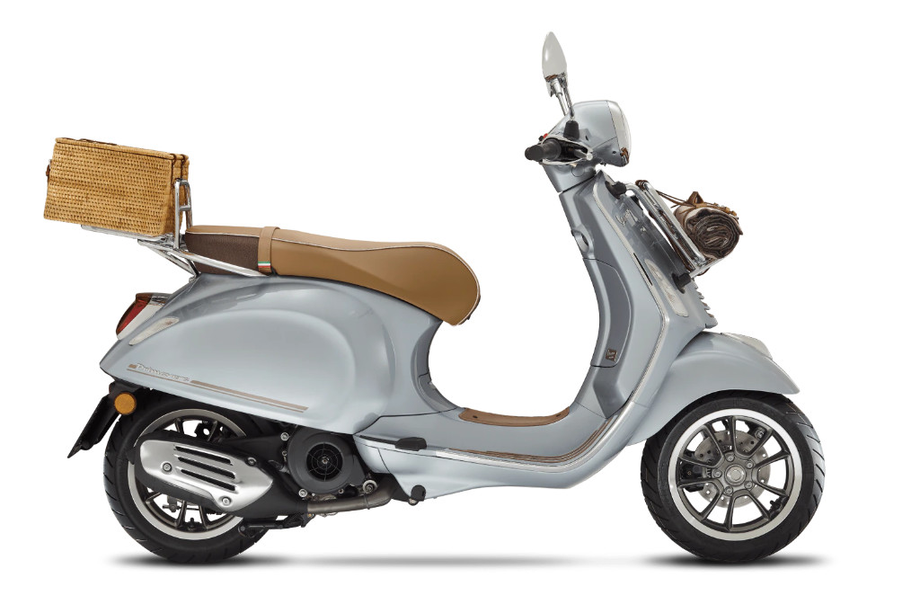 Nostalgic and close to nature – the new Vespa Primavera Pic Nic 2022