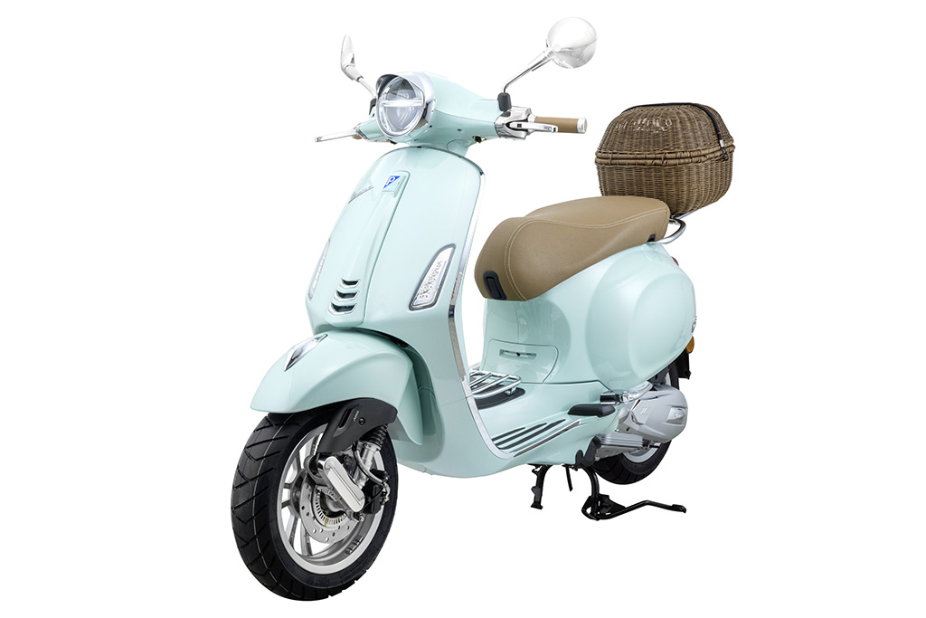 vespa Pic Nic in pastell blau