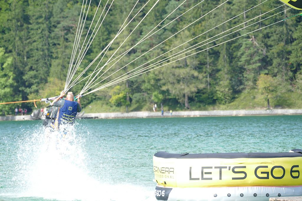 Günter Schachermayr Parasailing Start