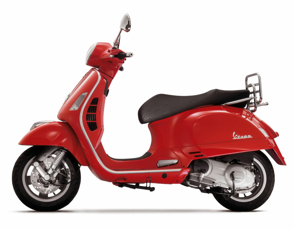 2005 vespa gts 250 1